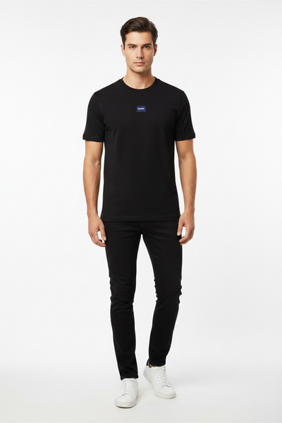 Hugo R-Neck Tee